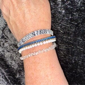 4-in-1 Blue White Silver Faux Snakeskin Bracelet w/clasp Great Christmas Gift